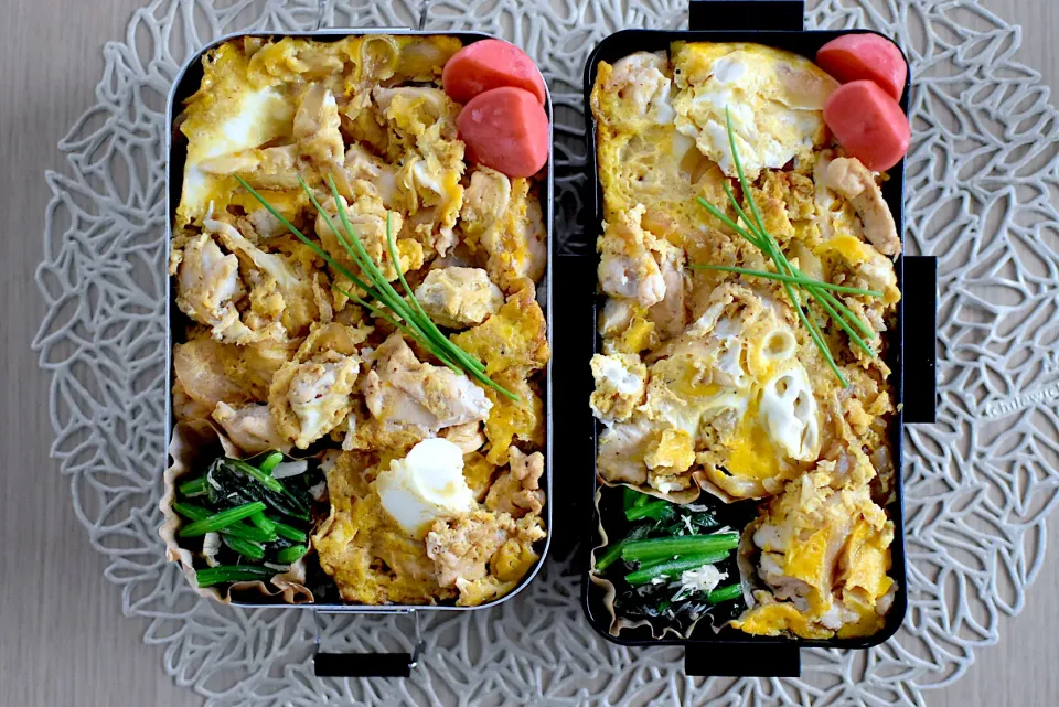 Snapdishの料理写真:息子弁当&娘弁当『親子丼』|dra-kichiさん