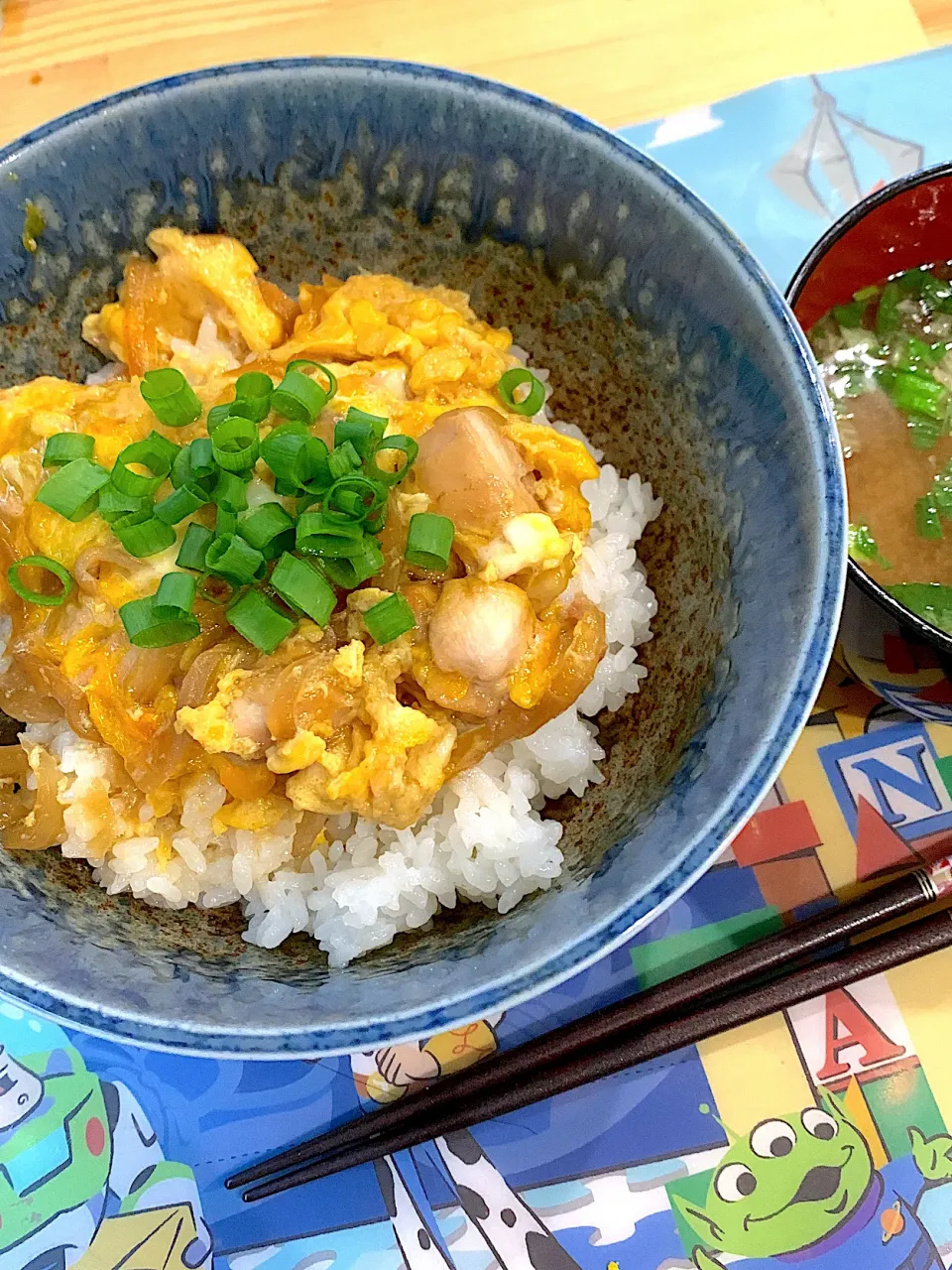 親子丼|ぺろたんさん