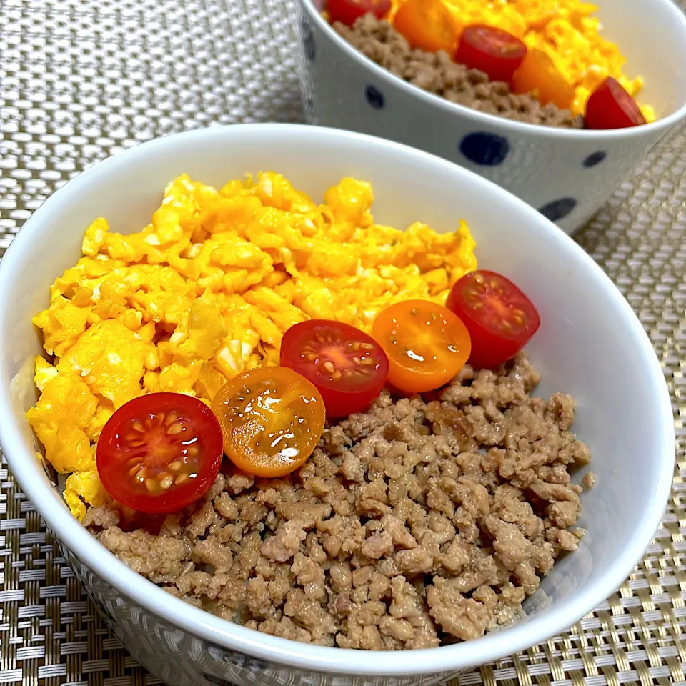 卵と鶏の二食丼|Sakuraさん