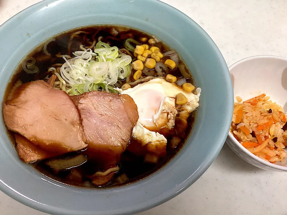 ブラックラーメン|Terumi  Yokosawaさん