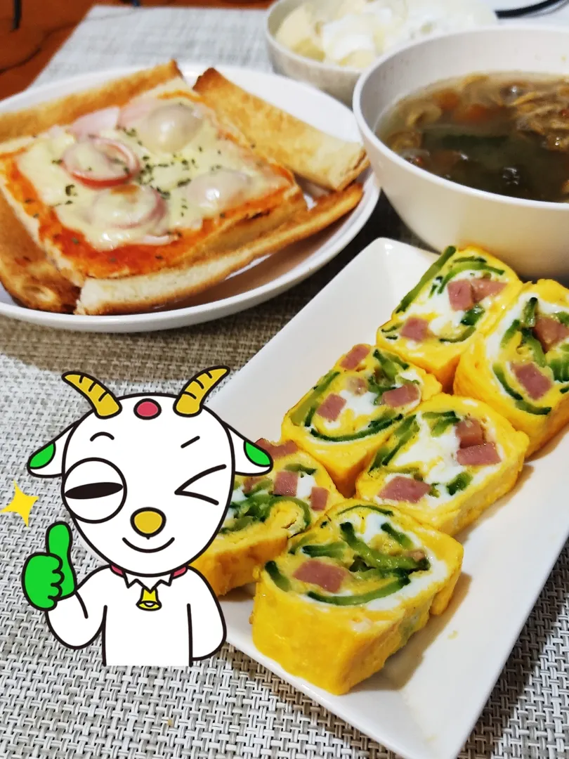 Snapdishの料理写真:ゴーヤーとポークの卵焼き

口の中にヒョイッ。
フワーッと広がるこの味は...
ゴーヤーチャンプルーがギュッと詰まった感じがします。
これは人様にお出ししたくなる一品です。
（結果はわからんけど）|Rピージャーさん