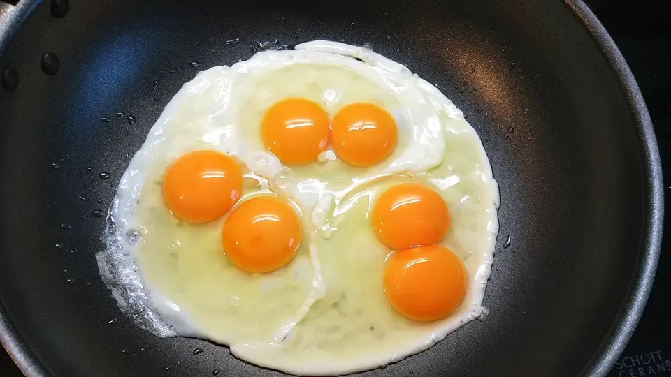 Snapdishの料理写真:🥚双子3連チャン🥚|きみちさん