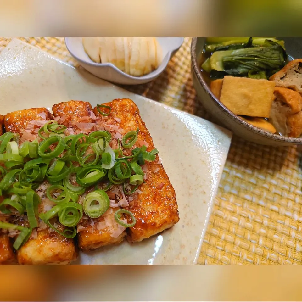 ★おうちごはん★

✴️餡掛け豆腐ステーキ

✴️小松菜とお揚げさんの煮浸し

✴️蕪のぬか漬け|☆Chieco☆さん