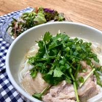 鶏肉のフォー