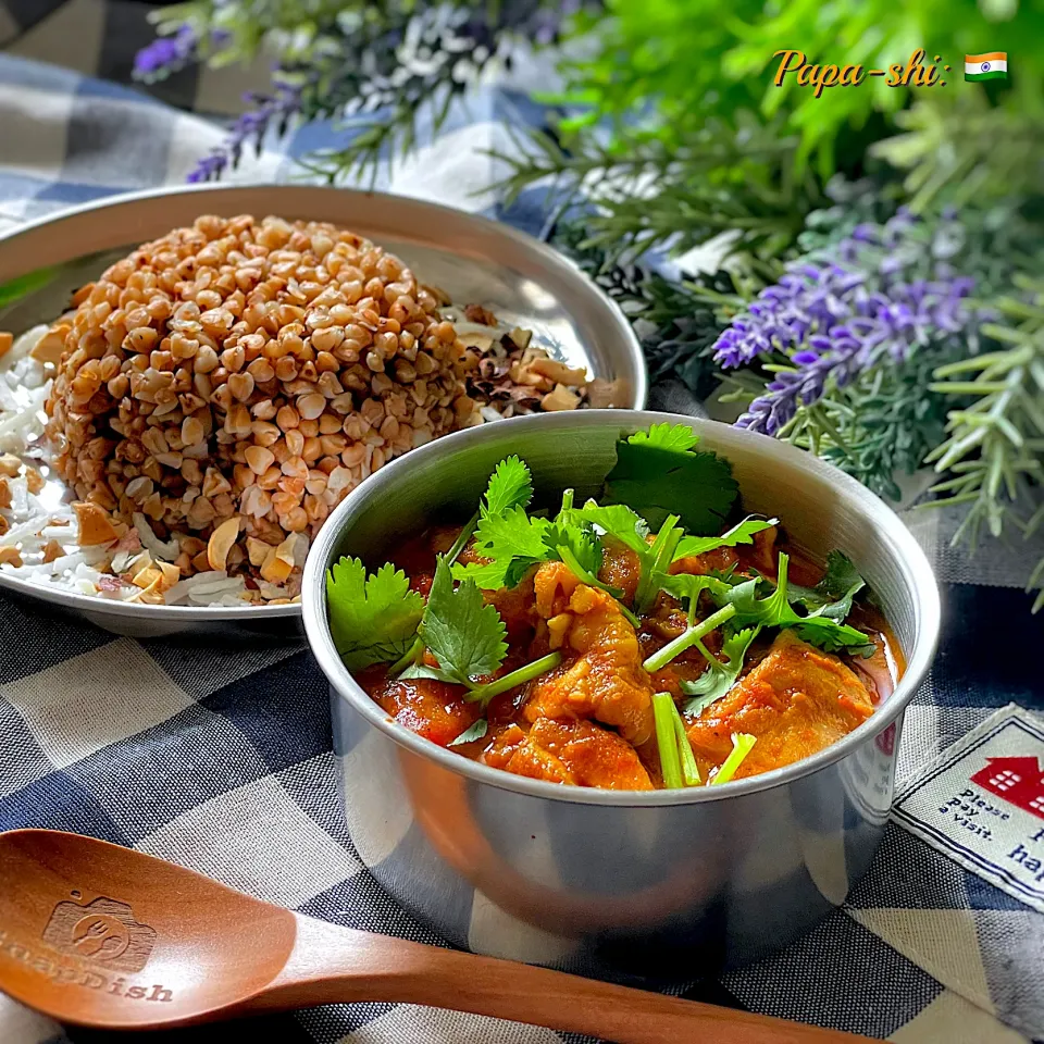 Snapdishの料理写真:カレー蕎麦⁉︎ 嘘じゃないよ〜😆|パパ氏さん