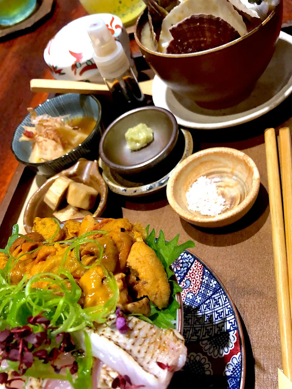 のどぐろウニ丼|あっちゃんさん