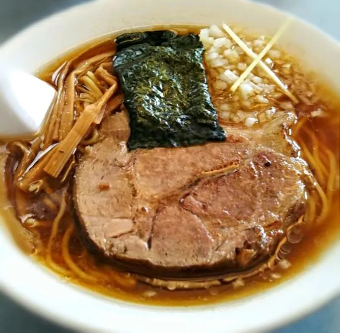 Snapdishの料理写真:🍜八王子ラーメン(並)🍜八王子市子安町1-37-6 @でんでん|のも💛さん