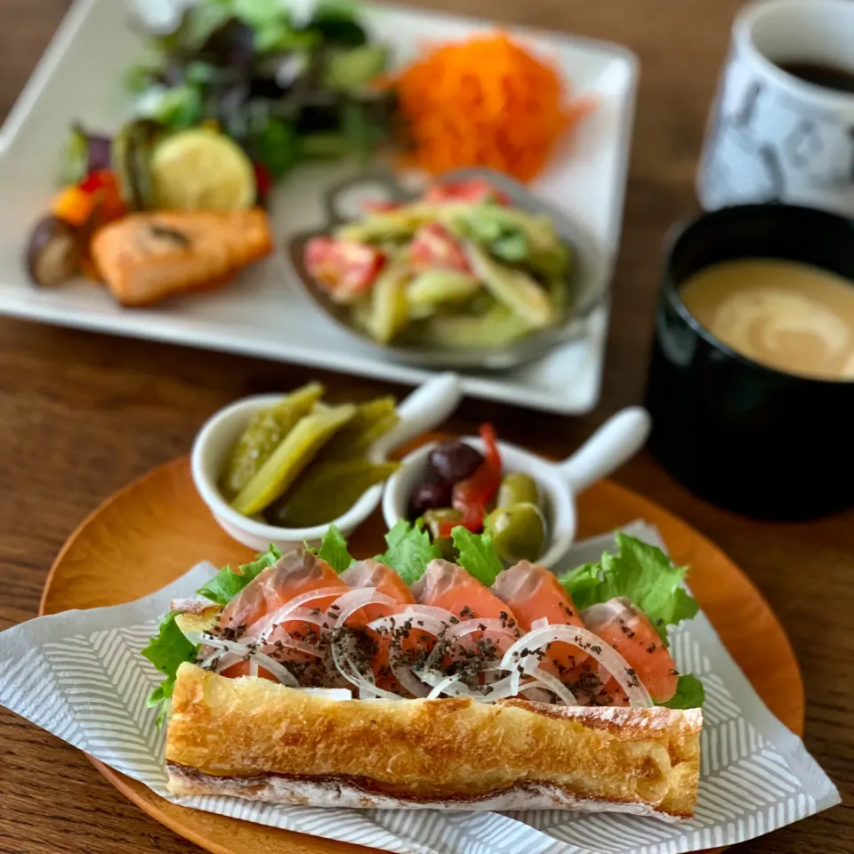 今日の昼ごはん|ぺんぎんさん