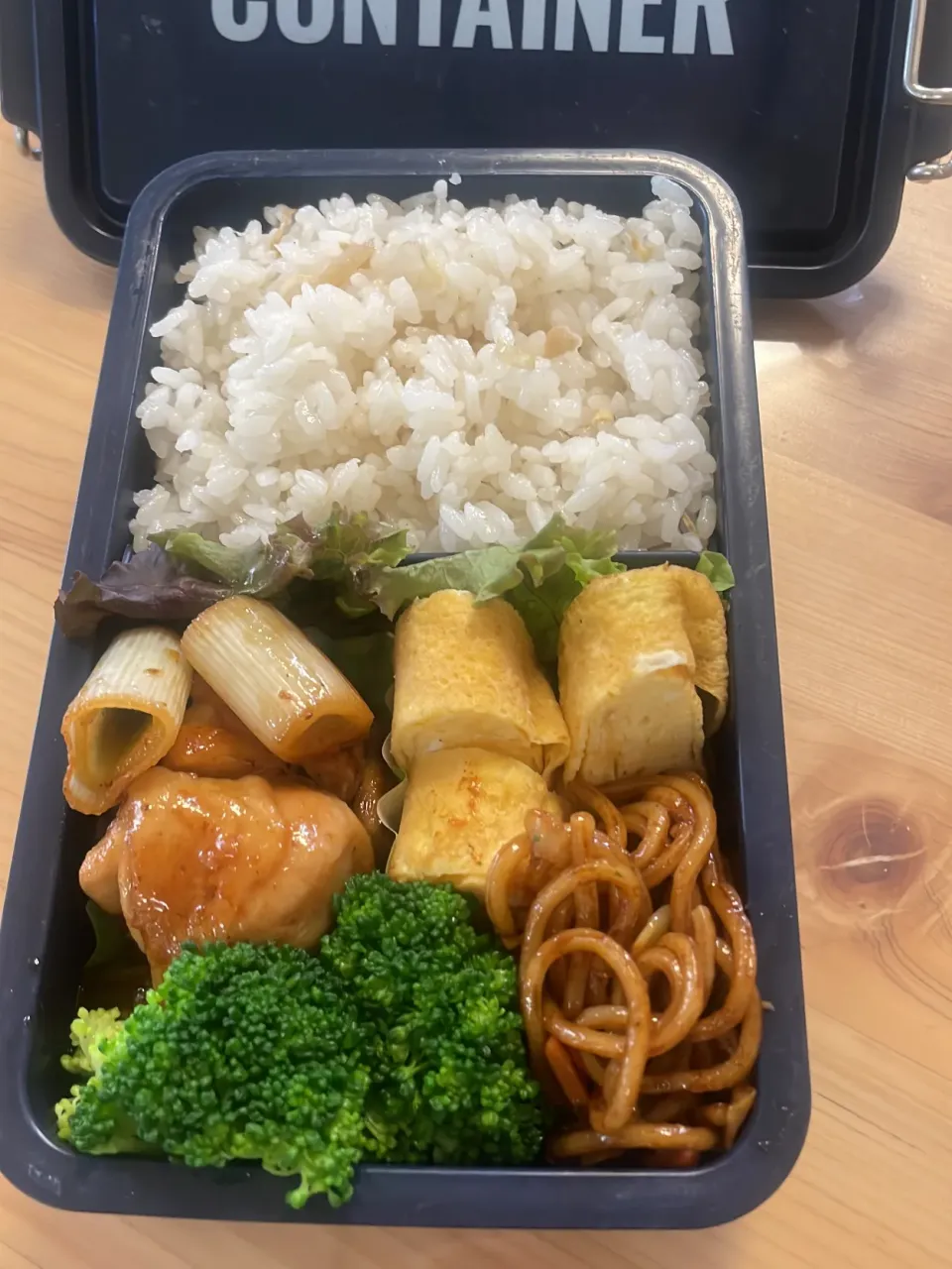 Snapdishの料理写真:2022.5.23 男子高校生のお弁当🍱|かおたまさん