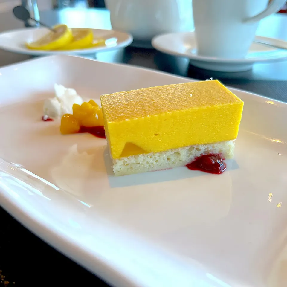 Mango mousse cake|skyblueさん