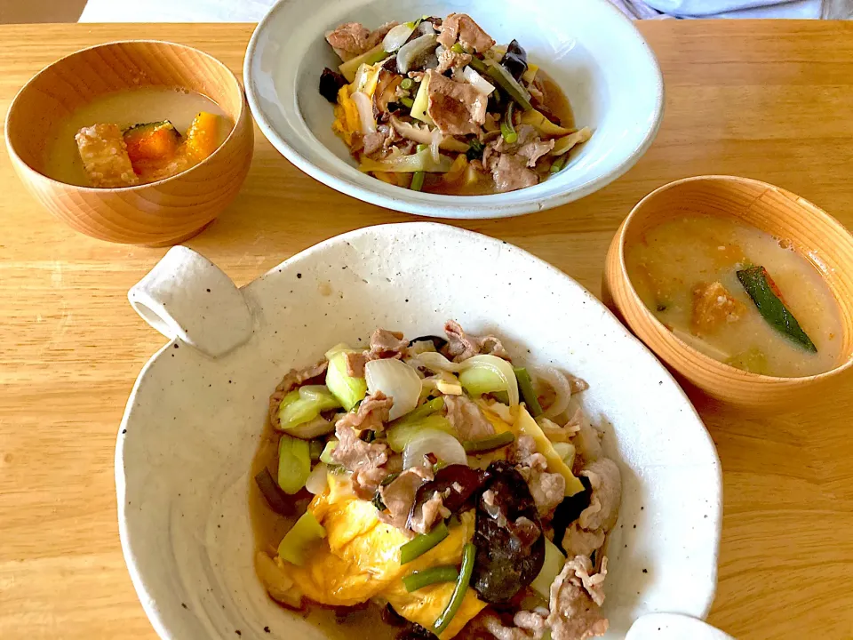 天津飯を作ろうと思ったら中華丼みたいになった…😆美味しく出来たからOK🙆‍♀️かな♡|さくたえさん