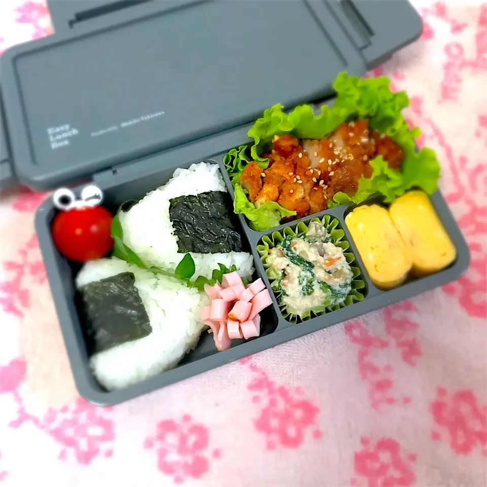 SJK弁当🍱〜旨辛チキン・玉子焼き・ほうれん草白和え・花ハム|華恋さん