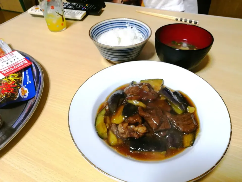 牛肉と茄子のオイスターソース炒め定食。|ariyo4200さん