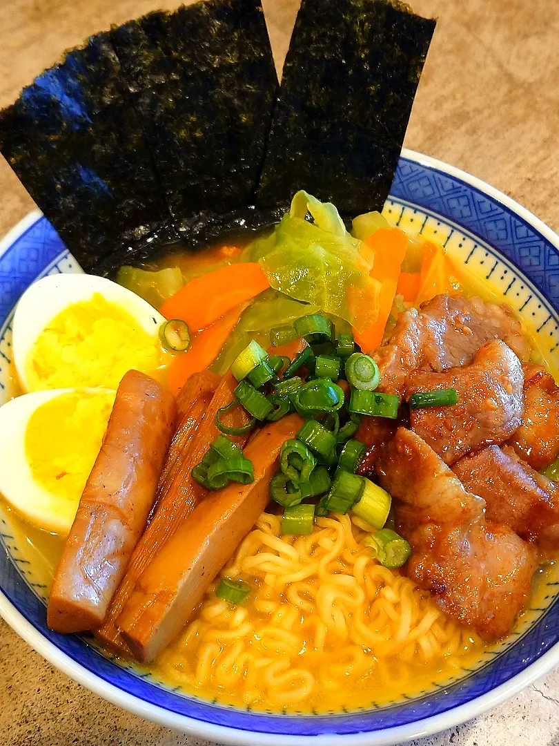 チキンラーメン🍜自家製メンマ入り|samiさん