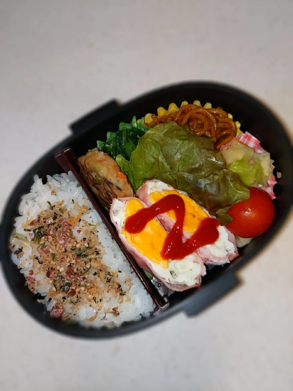 Snapdishの料理写真:お弁当22/05/24|弁当うさぎさん