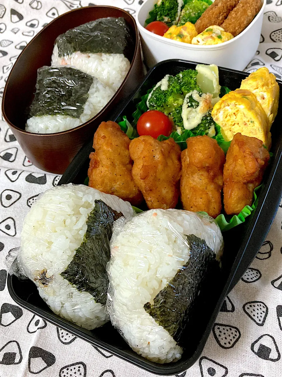 Snapdishの料理写真:からあげ弁当|SaDaさん