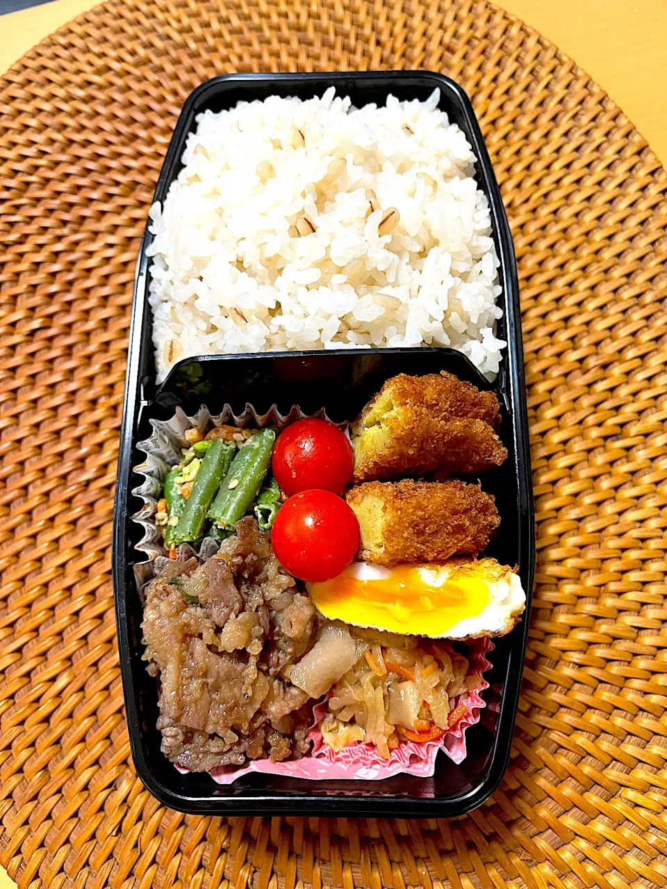 Snapdishの料理写真:息子のお弁当|まーるるさん