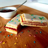 Hindbærsnitter (Raspberry slices)|Minakshi Agrawalさん