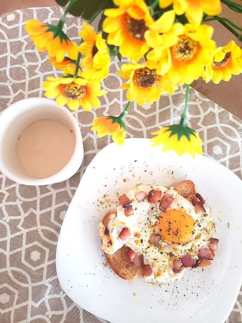 Snapdishの料理写真:Café da manhã #bomdia 🌻|ecadilhaさん