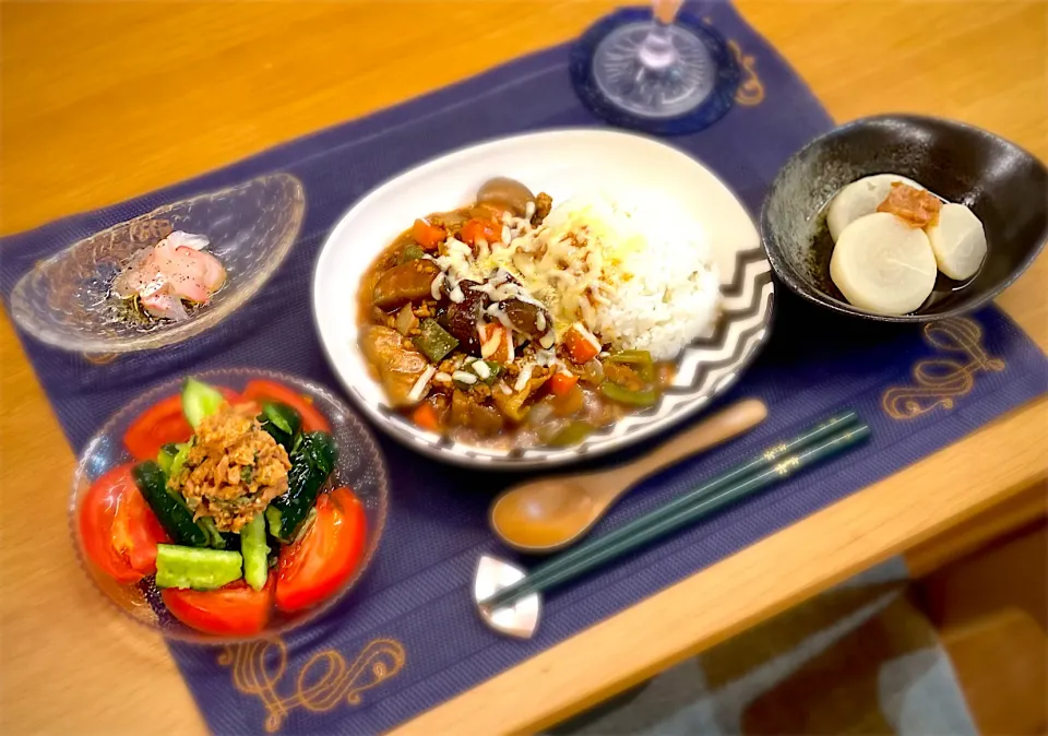 野菜キーマカレー　鯛カルパッチョ　トマトきゅうりツナ味噌のせ　梅流し|nana 🍅さん