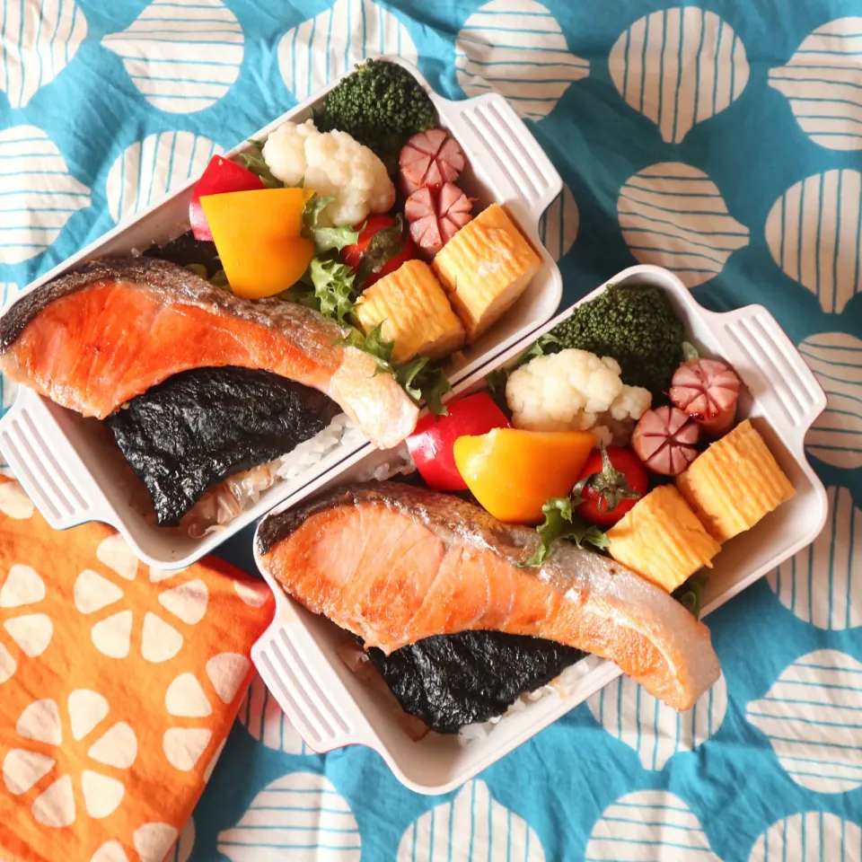 高校生男子弁当🍱鮭のり弁|なかじー。さん