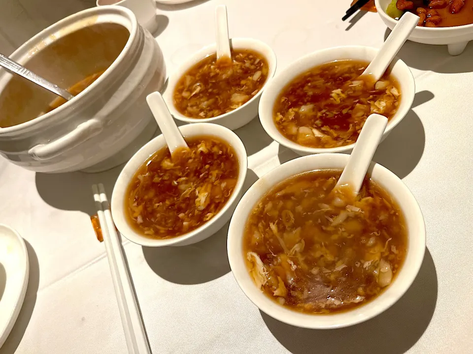 Fish maw, seafood and conpoy soup|skyblueさん