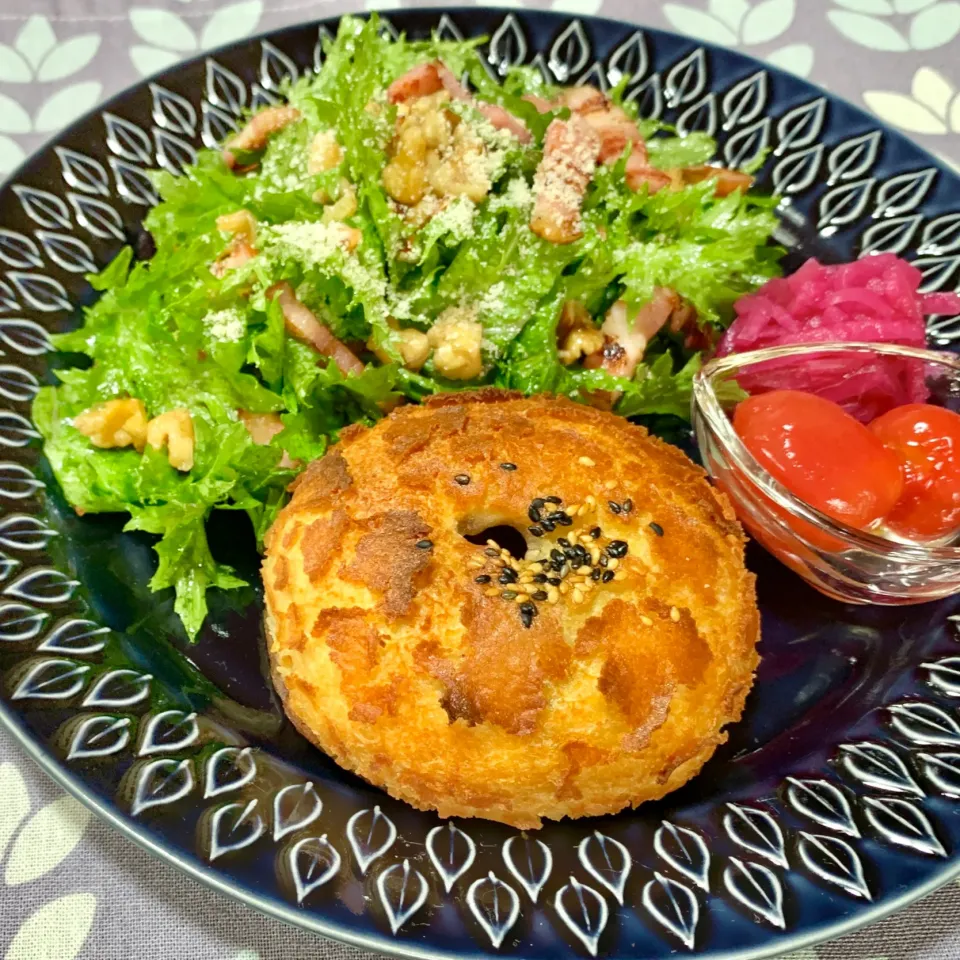 わさび菜とベーコンとくるみのバルサミコサラダ|むむさん