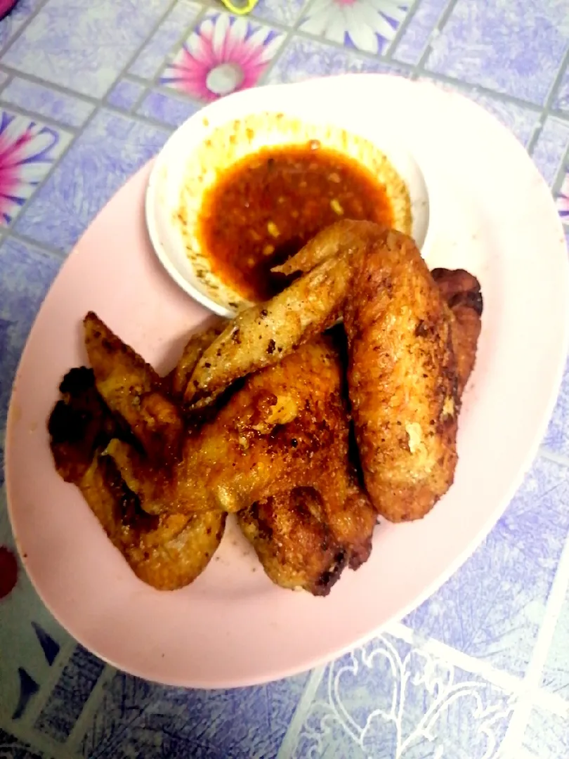 Snapdishの料理写真:Ayam Goreng Berempah|Ohmygoshin Kawaiiさん