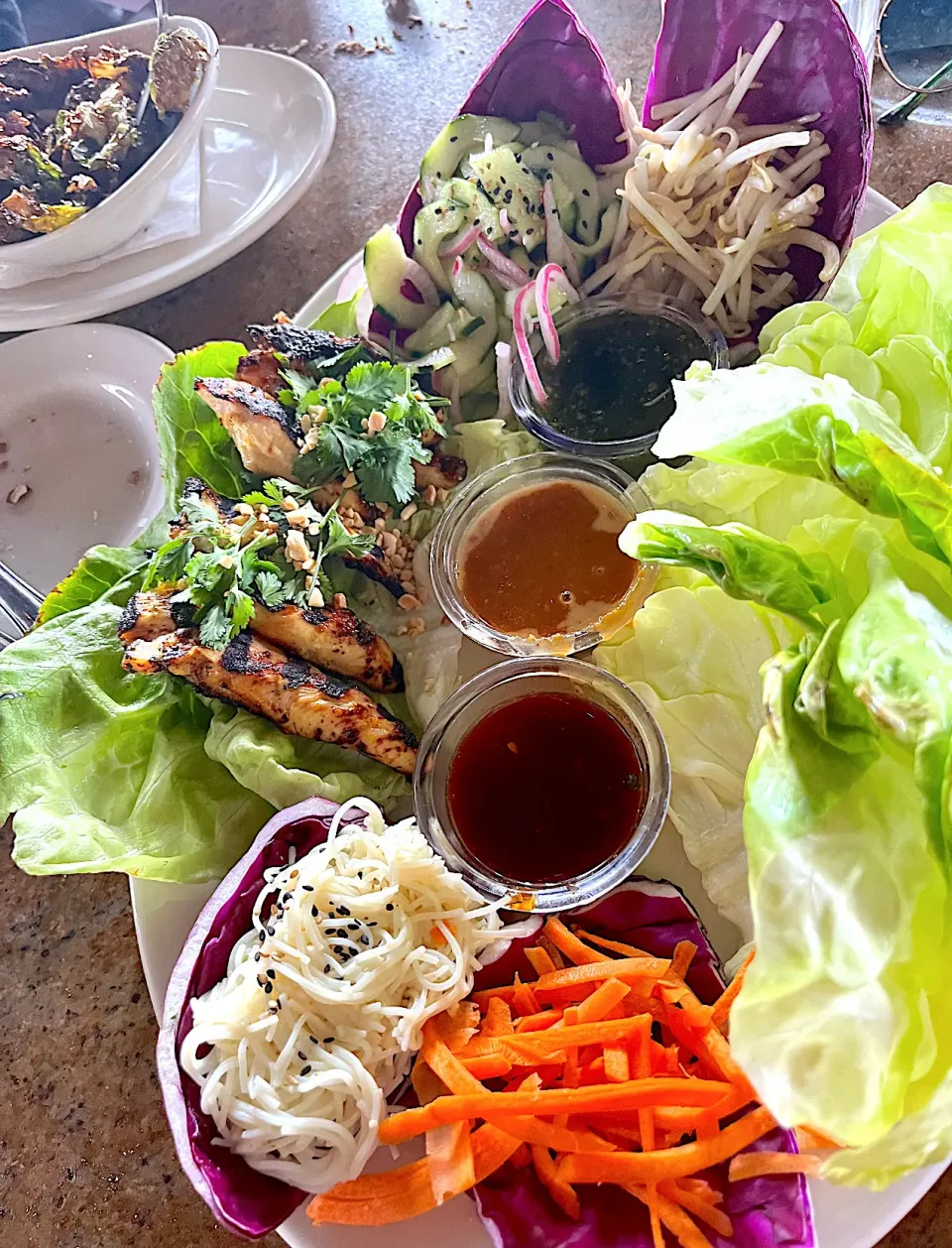 Thai chicken lettuce wraps|🌺IAnneさん