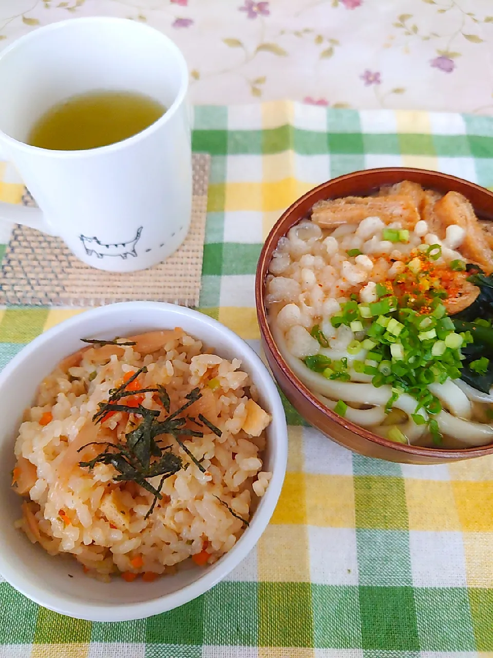 かやくご飯と
ミニうどんのセット定食|🍒ふみりん🍒さん