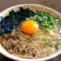 Snapdishの料理写真:自作🍳肉そばっぽい朝そば|ガク魁‼︎男飯さん