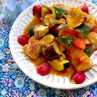 鶏肉と野菜の炒め物🌼