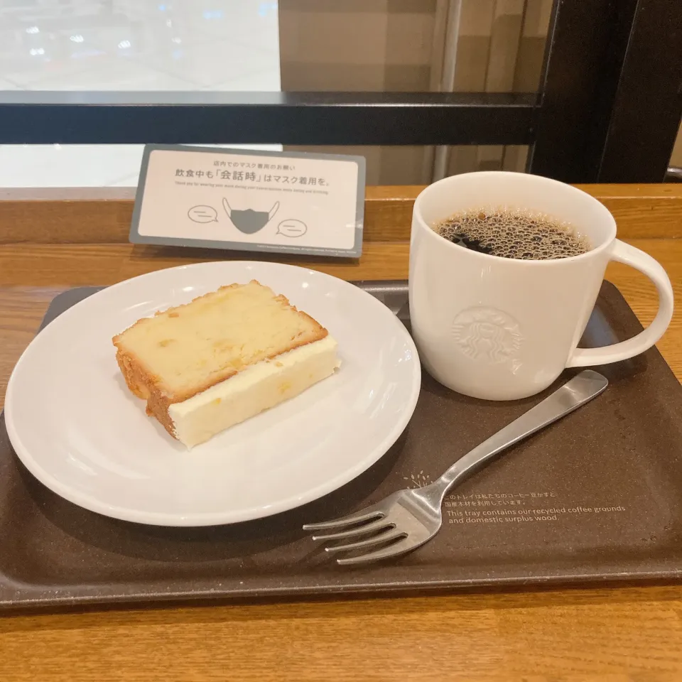 レモンとクリームチーズのパウンドケーキ|ちゃみこさん