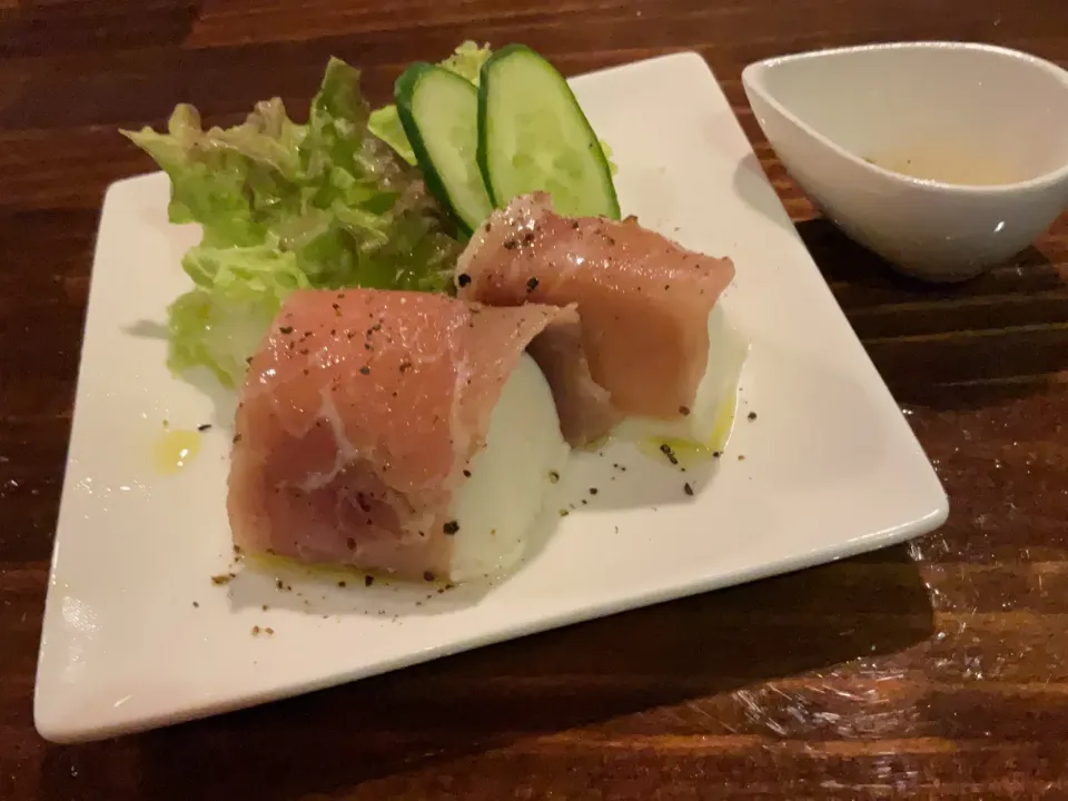 Snapdishの料理写真:生ハム豆腐|MyMさん