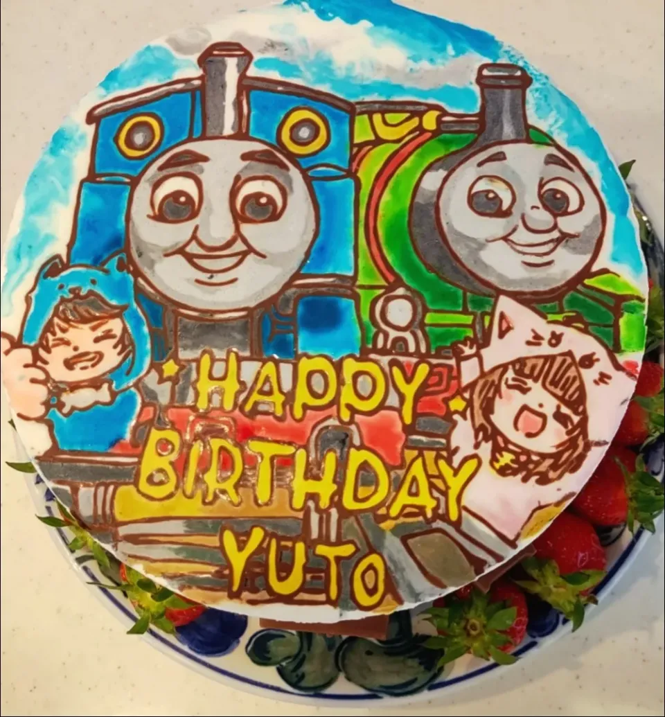 Snapdishの料理写真:☆誕生日キャラケーキ☆～トーマス～|ミッキーさん