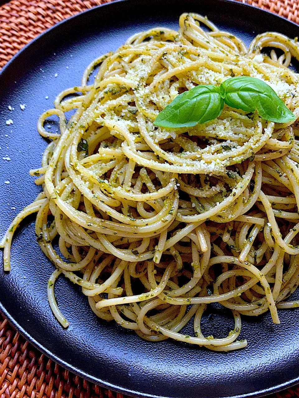 バジル収穫🌱パスタ🍝|ジュンコ バイヤーさん