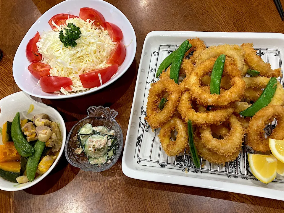 Snapdishの料理写真:友人釣果 烏賊🦑まだまだ食べます(笑)|sakuramochiさん