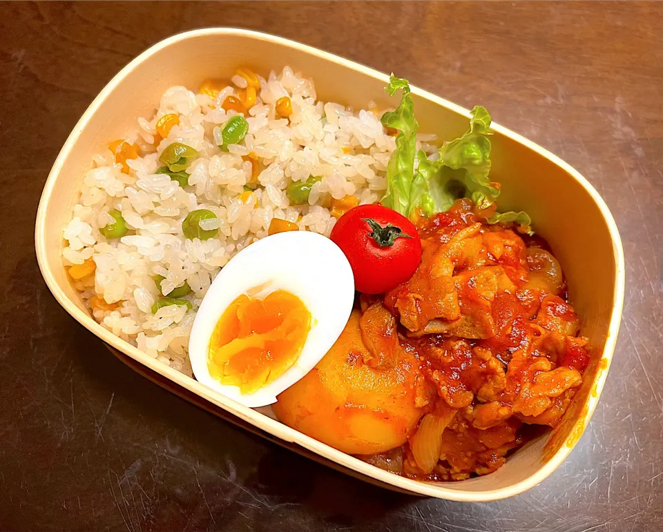 息子　お弁当🍙枝豆とバターコーンの混ぜ込みご飯とポークチャップ|bebechanさん