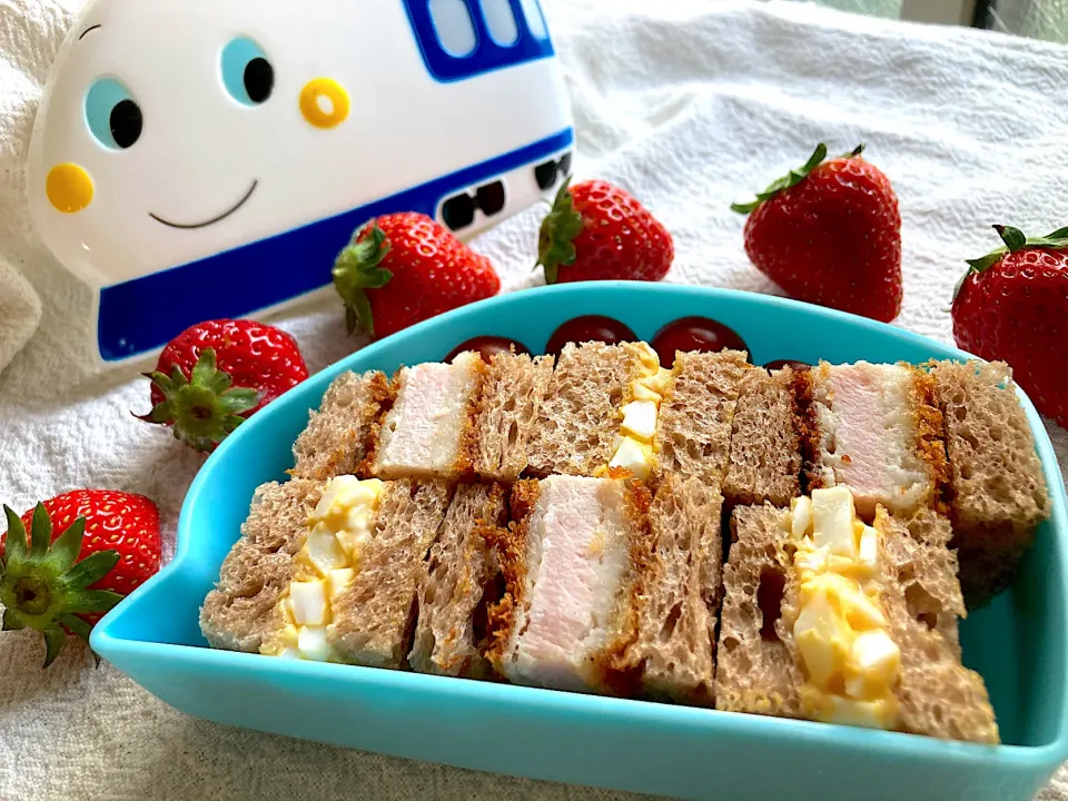 Snapdishの料理写真:＊サンドイッチ🥪べびたん＊年少さんお弁当＊|＊抹茶＊さん