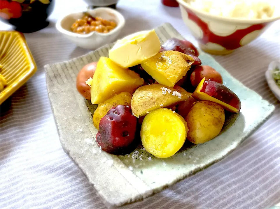 いろんなじゃがいものじゃがバター🥔|ゆかりさん