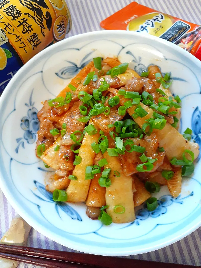 からあげビールさんの料理 【おうち居酒屋ごはん】淡竹と豚バラの旨辛スタミナ炒め|fumfumさん