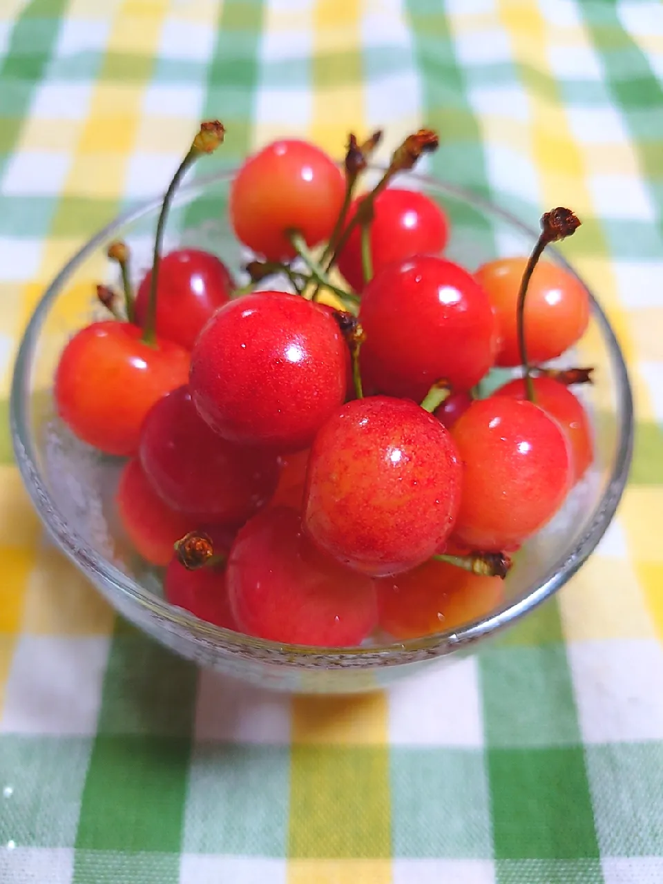 赤い宝石
いただきました🍒|🍒ふみりん🍒さん