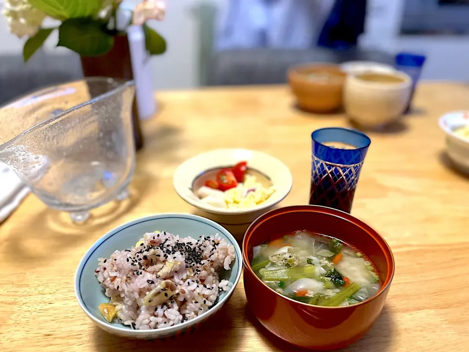 お友達2人が来て晩ごはん😋😋😋|さくたえさん