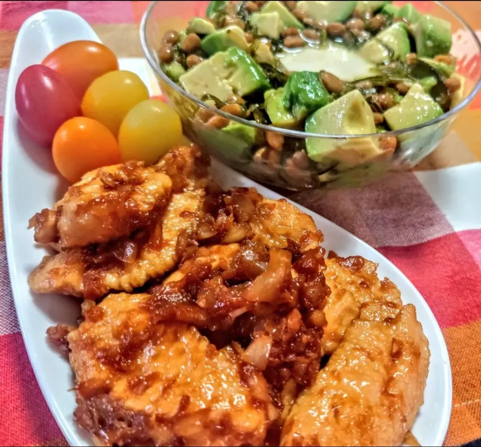 オニオンソースdeチキン
栄養満点ボウル💯|マギーさん