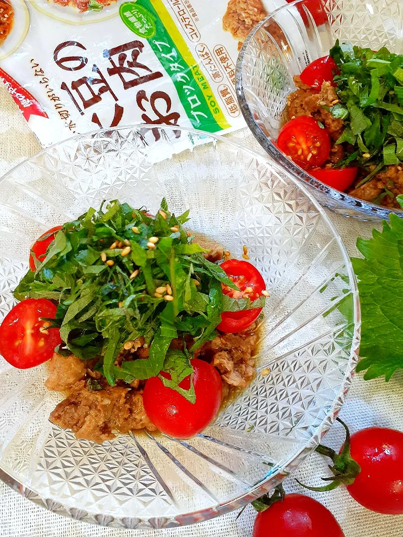 大豆のお肉で大葉とミニトマトポン酢からあげ風🍅|fumfumさん