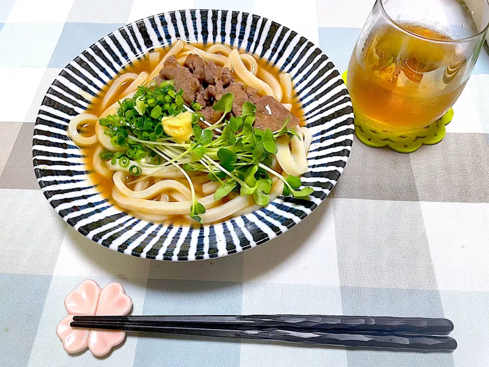 牛肉のしぐれ煮のせ冷やしうどん|江口笑湖さん