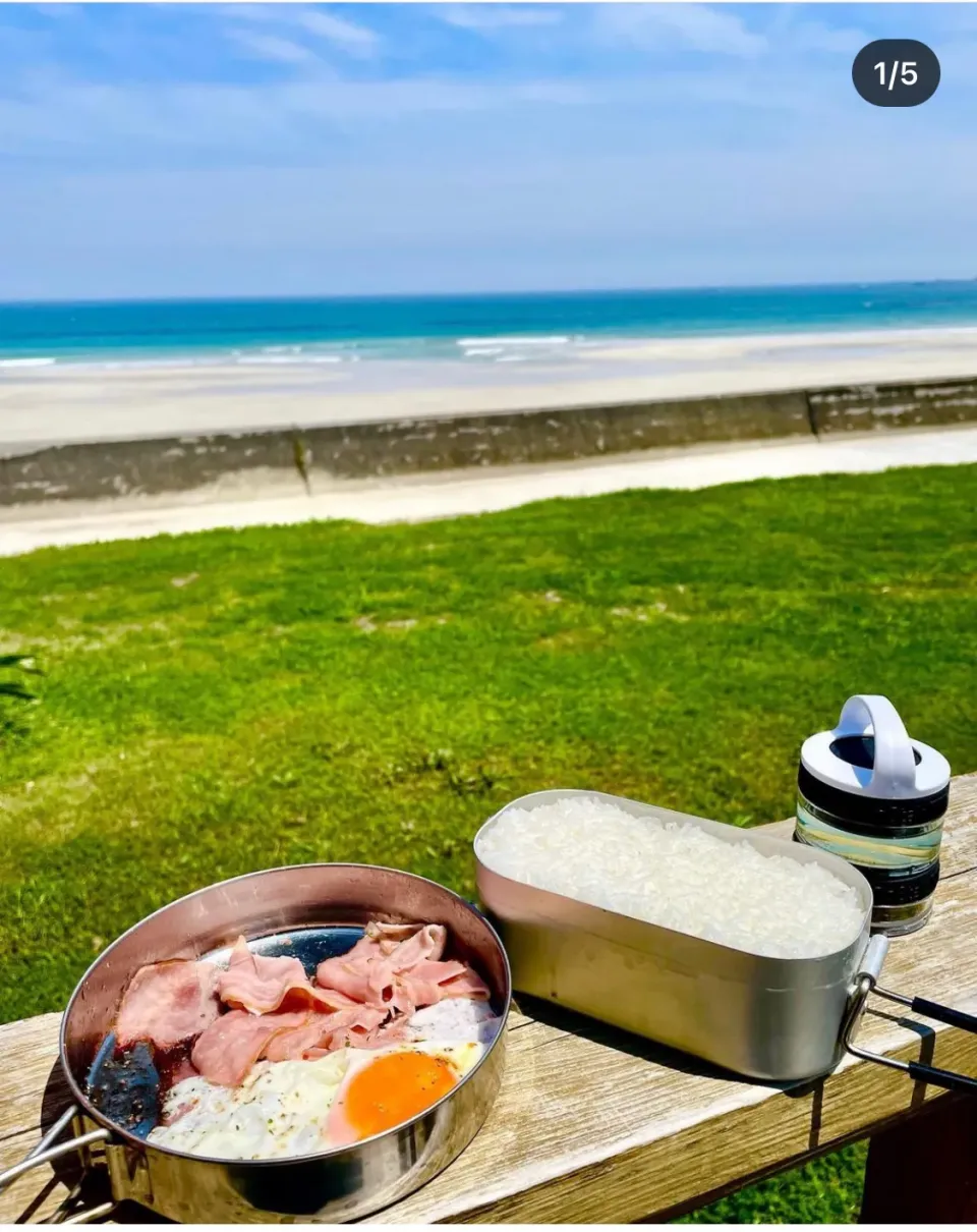 海を眺めつつクッキング|太陽に向かってさん