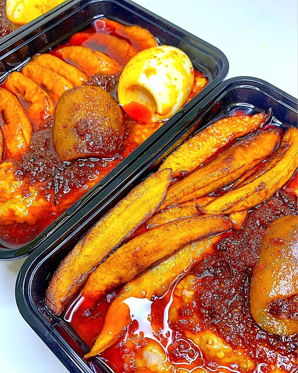 Local Beans with fried plantain with pomo and boiled eggs|ivie009さん