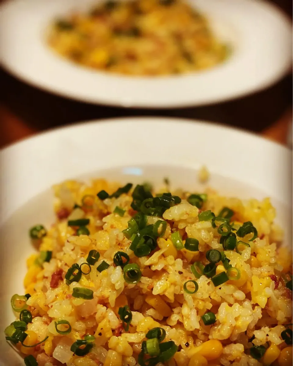 Snapdishの料理写真:Whose parents made this lol 😂 

Dinner ! Dinner ! 
Sweetcorn & CornBeef Hash with Egg Rice Garlic & Pink Salt Simple easy to make 
With Feta Cheese &. olive Sp|Emanuel Hayashiさん