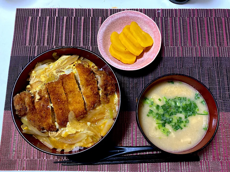 カツ丼定食|阿部 粋昭さん